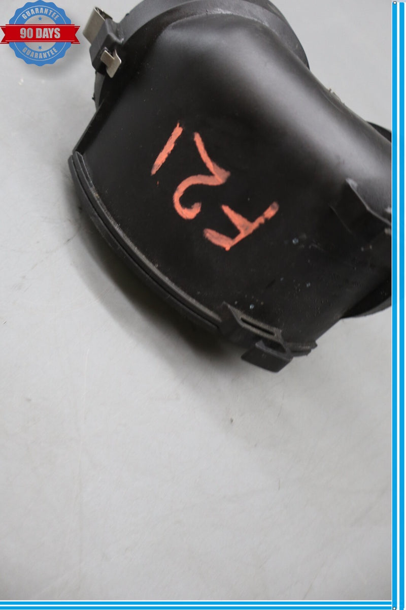 Load image into Gallery viewer, 03-08 Mercedes R230 SL500 Air Intake Air Duct Tube Oem