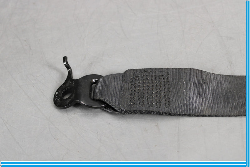 Load image into Gallery viewer, 09-15 BMW 750Li F01 F02 Rear Center Middle Seat Belt Seatbelt Buckle Oem