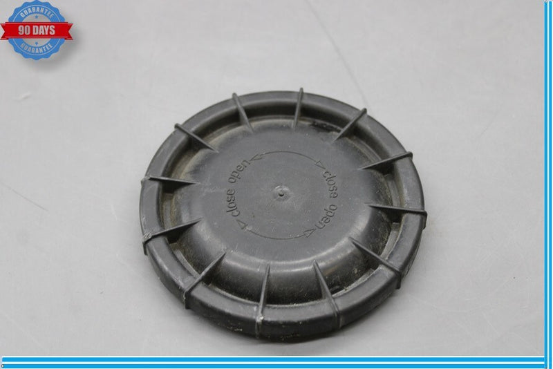 Load image into Gallery viewer, 00-08 Jaguar XK XKR X150 Headlight Bulb Dust Lid Cap Cover Black 23613700 Oem