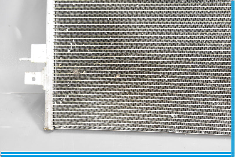 Load image into Gallery viewer, 10-15 Jaguar XJ XJL A/C Air Conditioning Condenser Radiator Oem