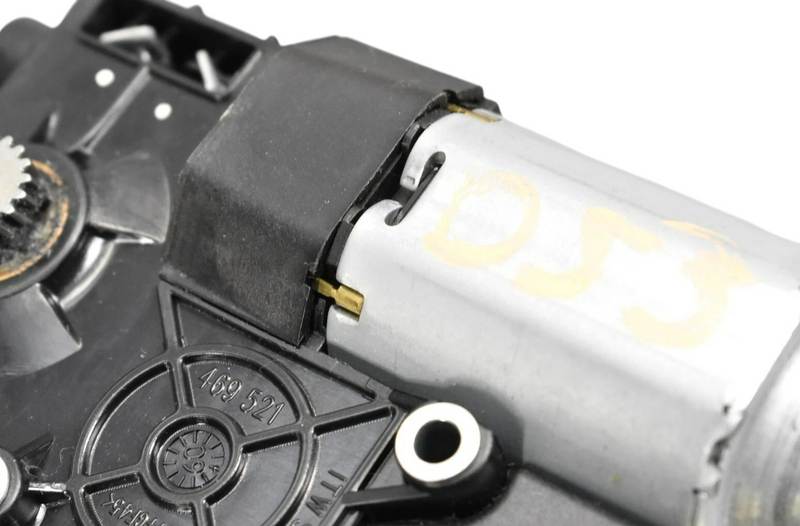 Load image into Gallery viewer, 10-17 Mercedes E350 E550 Panoromic Sunroof Motor Drive Unit A2079060600 Oem
