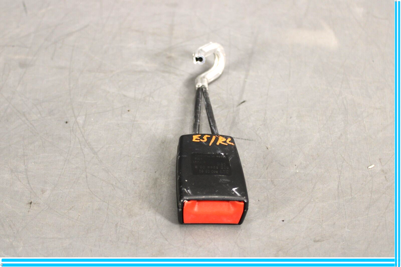 Load image into Gallery viewer, 06-11 Mercedes CLS550 CLS500 W219 Rear Left Side Seat Belt Seatbelt Buckle Oem