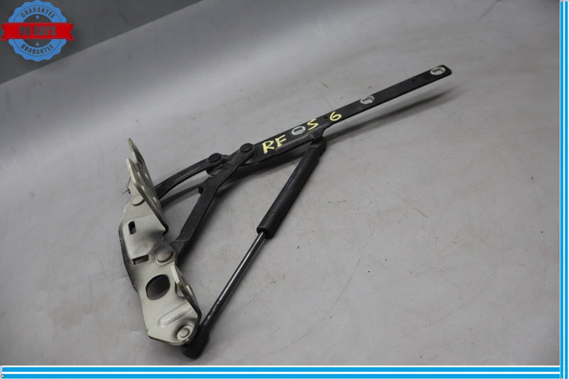 Load image into Gallery viewer, 03-12 Mercedes R230 SL500 Right Side Hood Hinge Support Bracket Oem