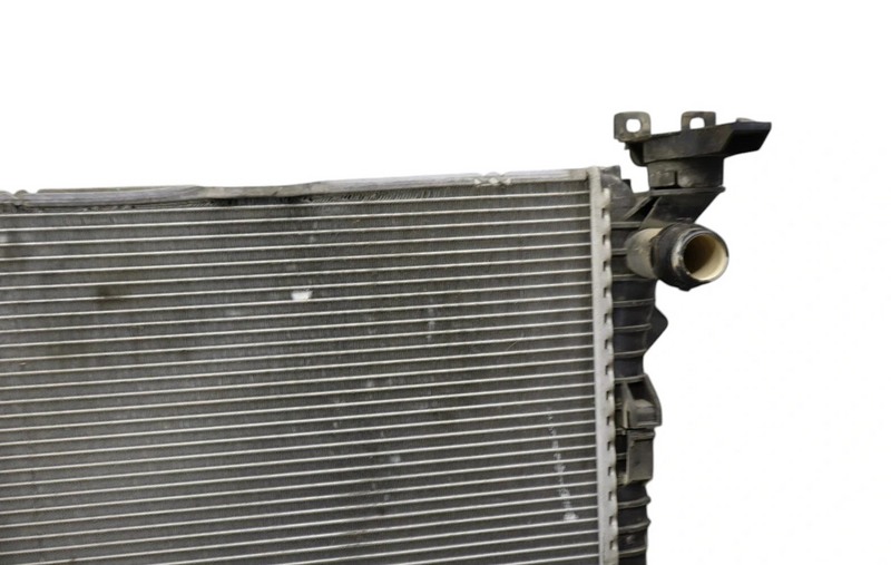 Load image into Gallery viewer, 09-18 Audi A5 A5 Quattro Front Engine Cooling Radiator 8K0121251 Oem