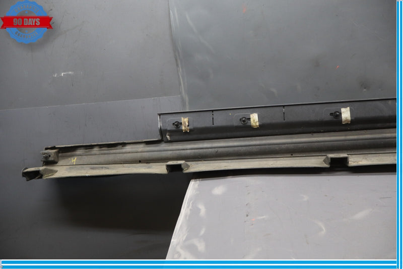 Load image into Gallery viewer, 14-20 Maserati Ghibli M157 Right Passenger Side Skirt Rocker Panel Molding Oem