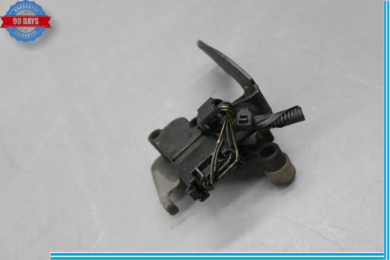 Load image into Gallery viewer, 14-20 Maserati Ghibli Headlight Height Suspension Level Sensor Oem