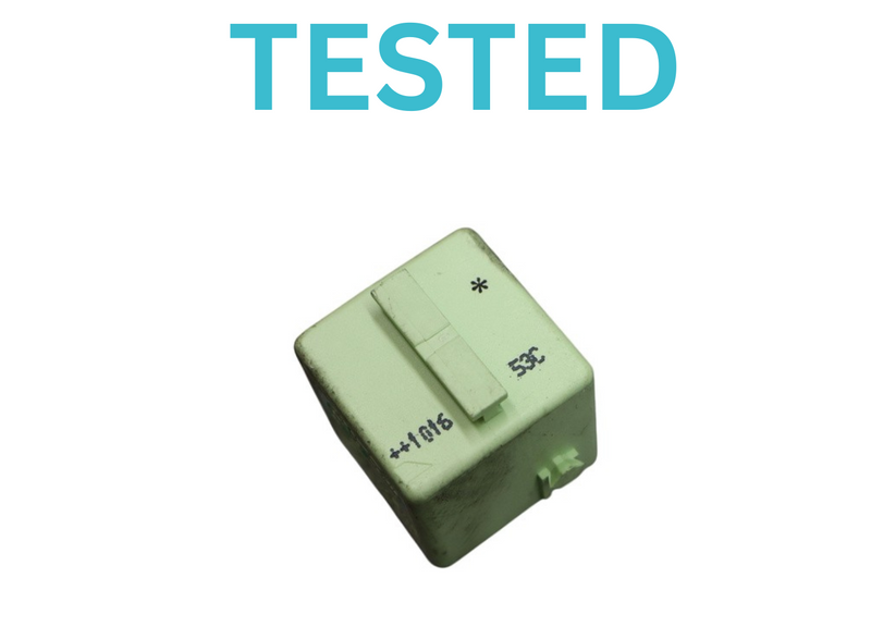 Load image into Gallery viewer, 00-18 BMW 750Li X5 X6 E70 Fuel Pump Relay 8 373 700 Green Oem