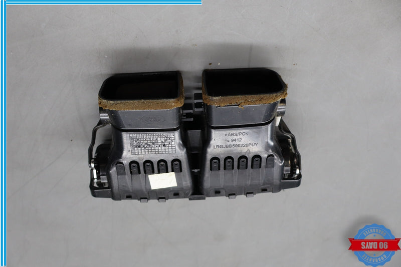 Load image into Gallery viewer, 09-15 Jaguar XF XFR X250 Rear Back Center Console HVAC AC Air Vent Oem