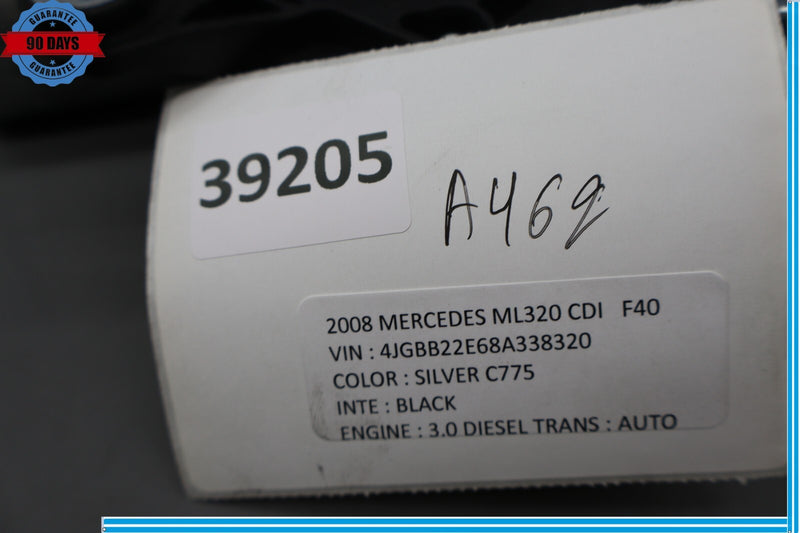 Load image into Gallery viewer, 06-11 Mercedes W164 ML320 Rear Glass Windshield Wiper Motor Oem