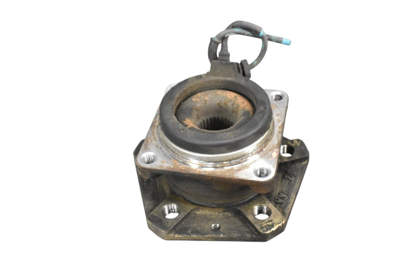 Load image into Gallery viewer, 04-08 Maserati Quattroporte Front Left Driver Side Spindle Knuckle Hub Oem