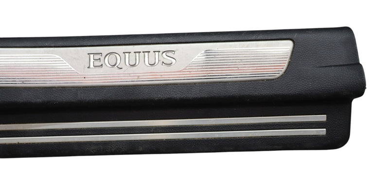 Load image into Gallery viewer, 11-16 Hyundai Equus Rear Right Passenger Side Door Sill Scuff Plate Trim Oem