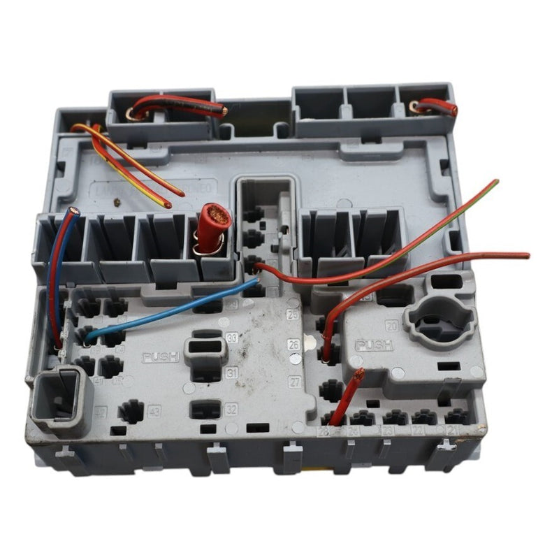 Load image into Gallery viewer, 17-23 Alfa Romeo Giulia Engine Fuse Box Relay Junction Control Module Oem