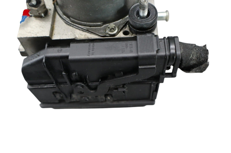 Load image into Gallery viewer, 04-08 Maserati Quattroporte M139 ABS Anti Lock Brake System Pump Module Oem