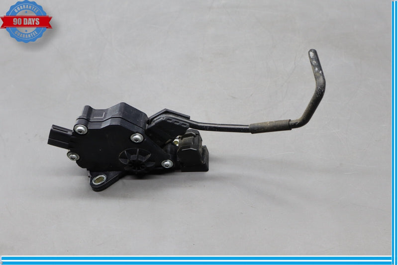 Load image into Gallery viewer, 07-12 Lexus XF40 LS460 Gas Acceleration Pedal Accelerator Sensor 7811050010 Oem