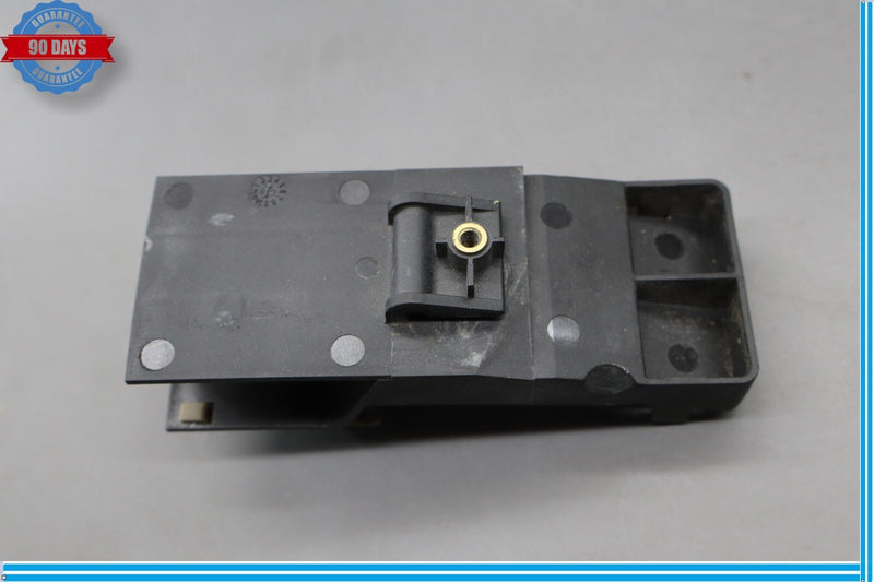 Load image into Gallery viewer, 97-06 Jaguar X100 XK8 XKR Front Left Driver Side Inside Interior Door Handle Oem