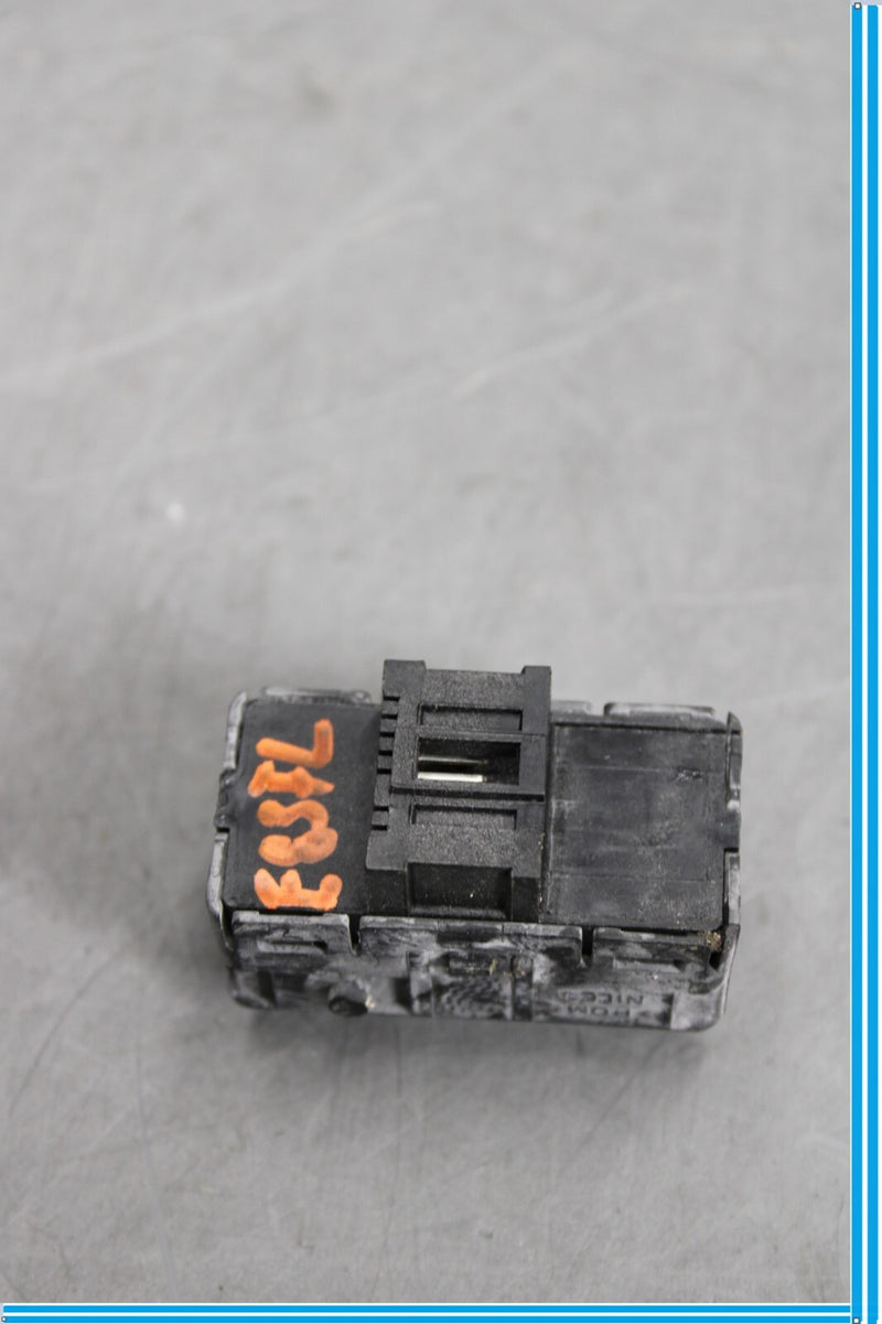 Load image into Gallery viewer, 11-17 Infiniti QX56 QX80 Front Left Side Driver Door Seat Memory Switch Oem