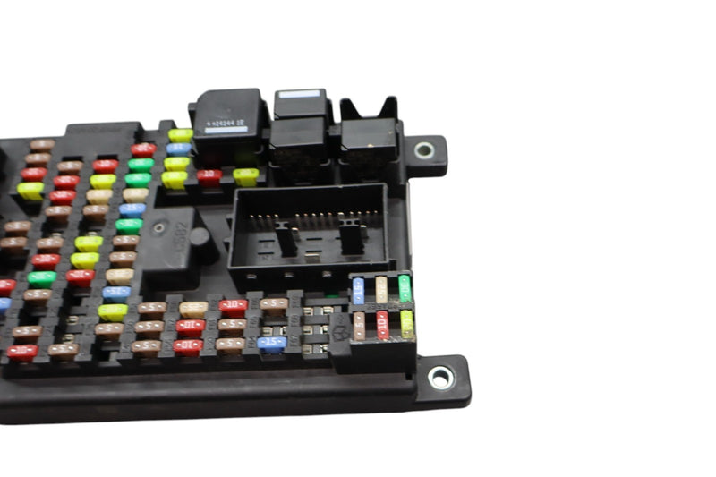 Load image into Gallery viewer, 14-15 Land Rover Range Rover Sport L494 Body Control Module Fuse Relay Box Oem