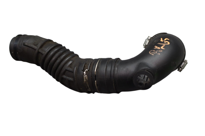 Load image into Gallery viewer, 14-17 Maserati Ghibli Left Air Intake Inlet Resonator Hose Tube 670001591 Oem