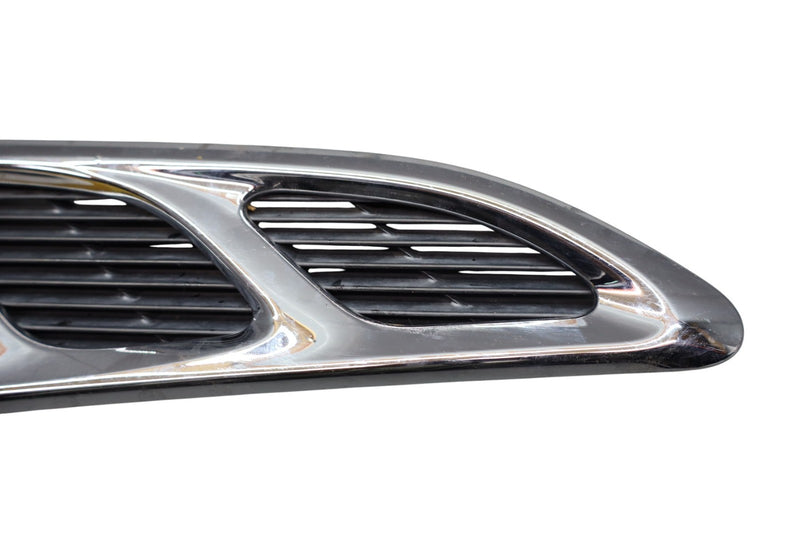 Load image into Gallery viewer, 11-17 Infiniti QX56 QX80 Front Right Passenger Side Fender Vent Grille Oem