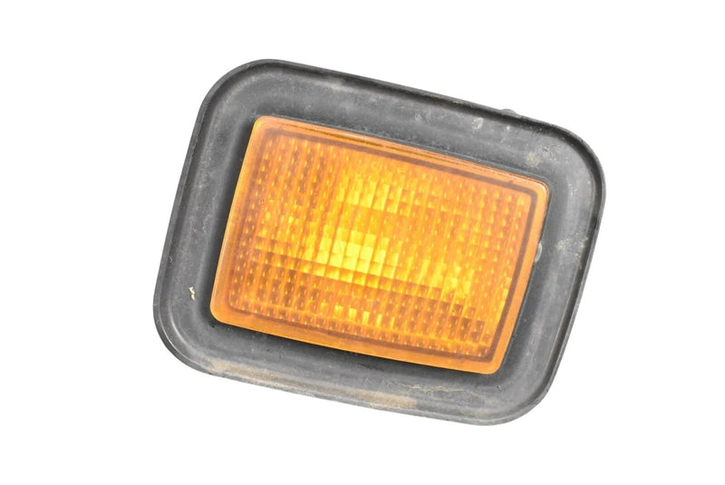 Load image into Gallery viewer, 03-09 Hummer H2 Front Right Passenger Side Turn Signal Light Lamp 15060530 Oem