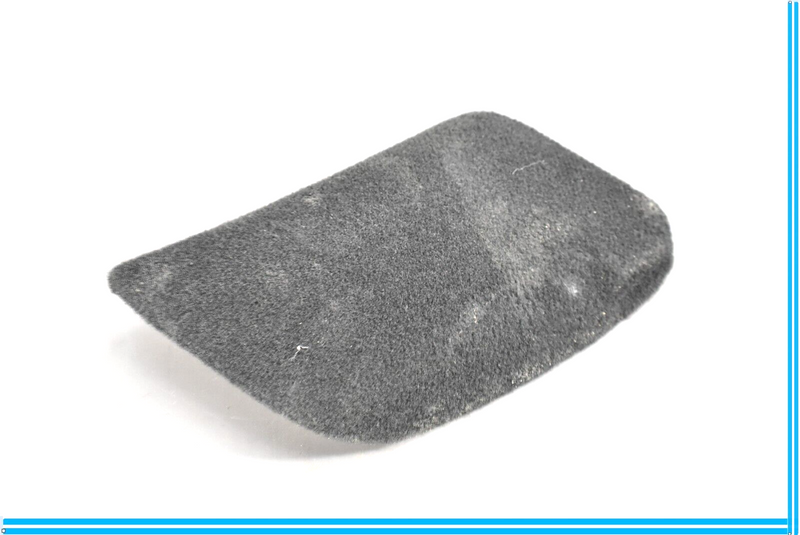 Load image into Gallery viewer, 07-17 Lexus LS460 Rear Left Combination Lamp Service Cover 64746-50020 Oem