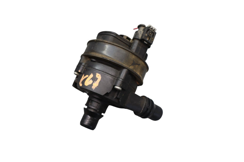 Load image into Gallery viewer, 14-21 BMW i3 101 Hybrid Engine Auxiliary Electric Coolant Water Pump 9147359 Oem