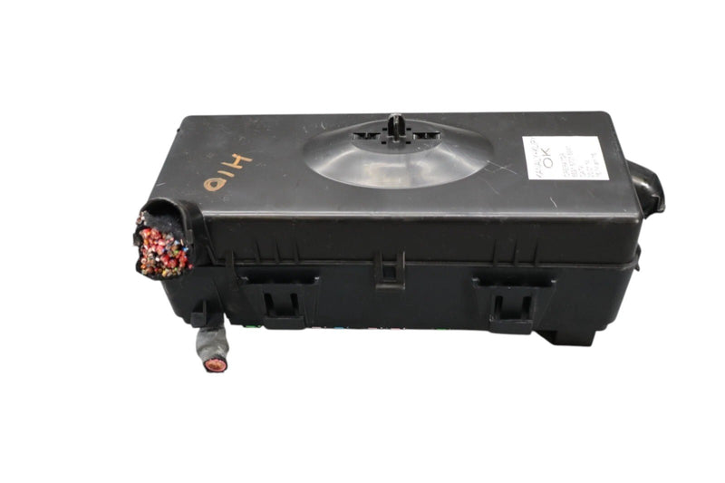 Load image into Gallery viewer, 14-21 Maserati Ghibli S Power Distribution Fuse Relay Box Block 7154763030 Oem