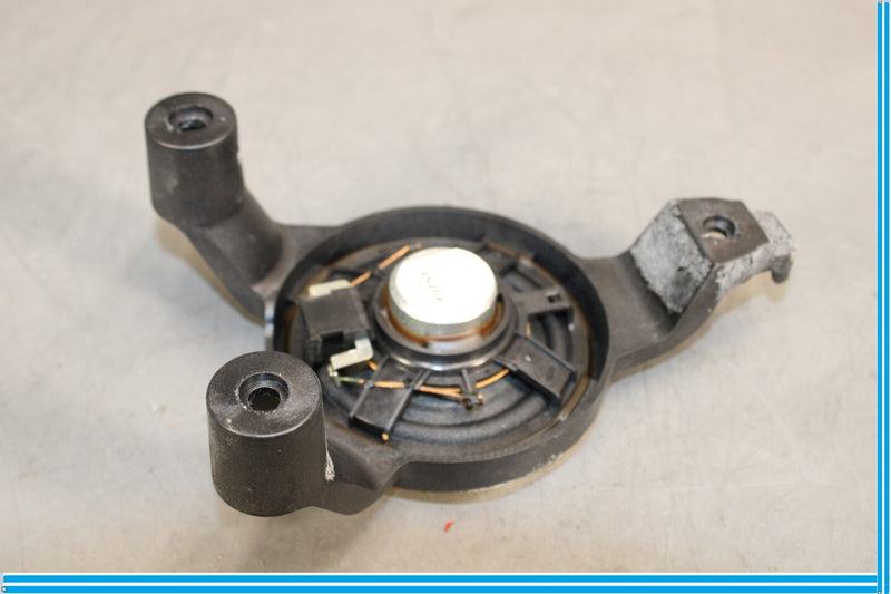 Load image into Gallery viewer, 11-18 Audi A8 Quattro Rear Right Side Bose Door Audio Speaker Oem