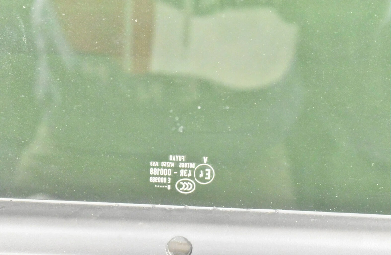 Load image into Gallery viewer, 11-18 Porsche Cayenne Rear Upper Panoramic Sun Moon Roof Glass Window Oem