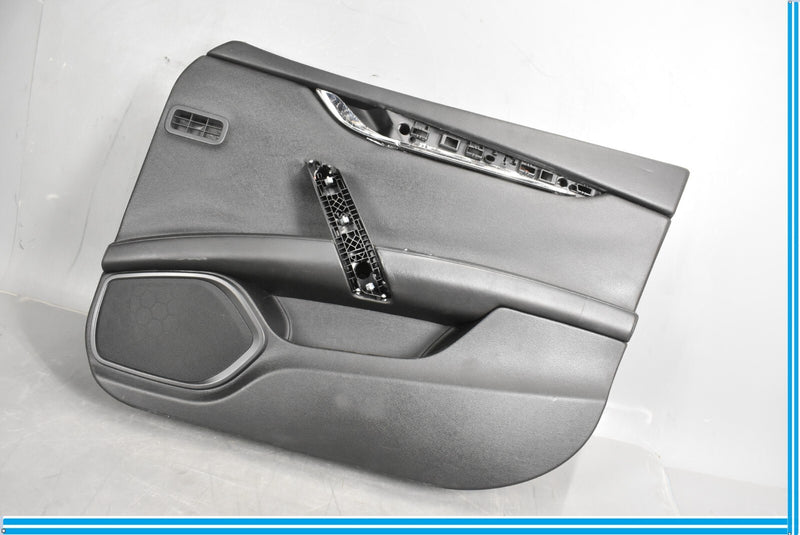 Load image into Gallery viewer, 14-17 Maserati Quattroporte Front Right Passenger Side Interior Door Panel Oem