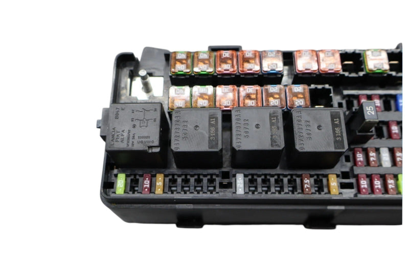 Load image into Gallery viewer, 14-17 Maserati Ghibli M157 Power Distribution Fuse Relay Box Switch Panel Oem