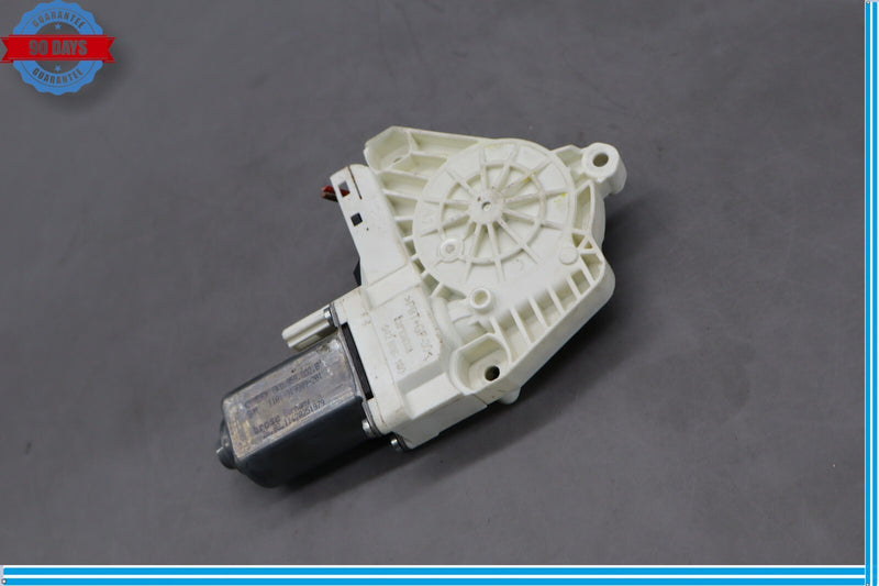 Load image into Gallery viewer, 11-14 Volkswagen VW Touareg Front Right Side Door Window Regulator Motor Oem
