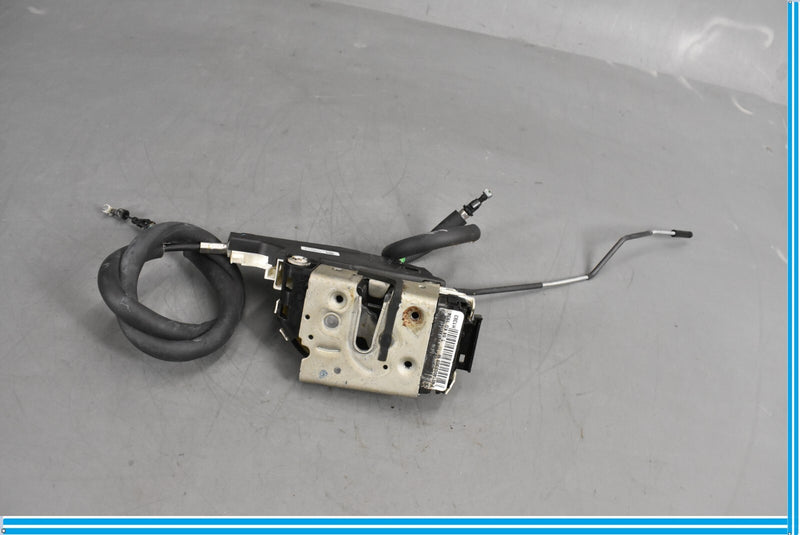 Load image into Gallery viewer, 14-17 Maserati Ghibli Rear Right Passenger Side Door Lock Latch Actuator Oem
