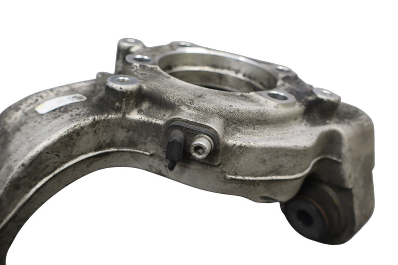 Load image into Gallery viewer, 17-23 Alfa Romeo Giulia Rear Left Driver Side Wheel Spindle Knuckle Hub Oem