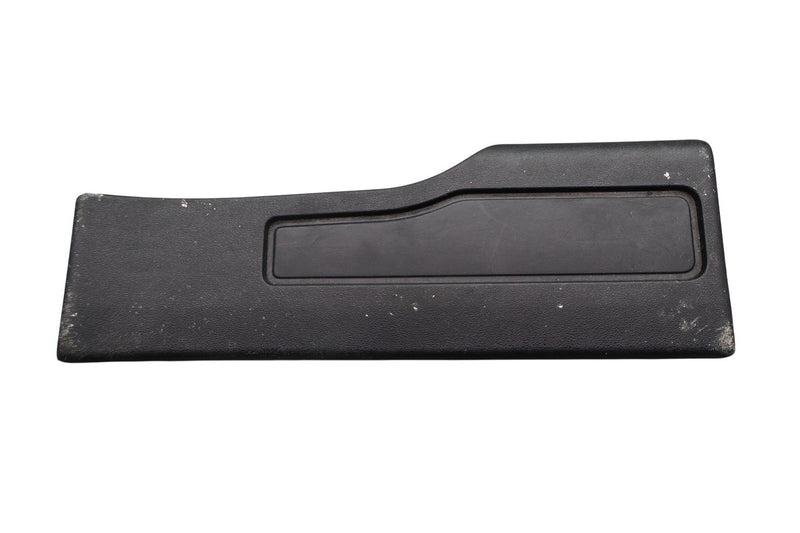 Load image into Gallery viewer, 12-19 Range Rover Evoque L538 4DR Rear Right Door Scuff Plate Panel Cover Oem