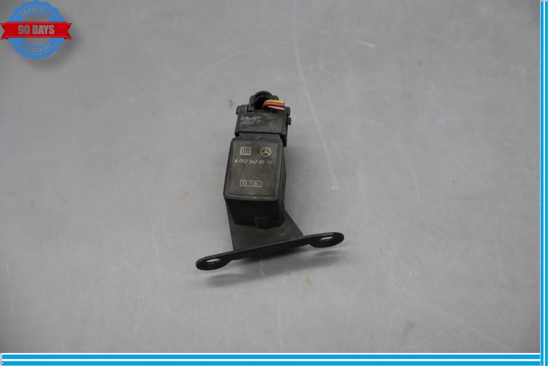 Load image into Gallery viewer, 03-12 Mercedes R230 SL500 Front Right Side Suspension Level Sensor Link Rod Oem