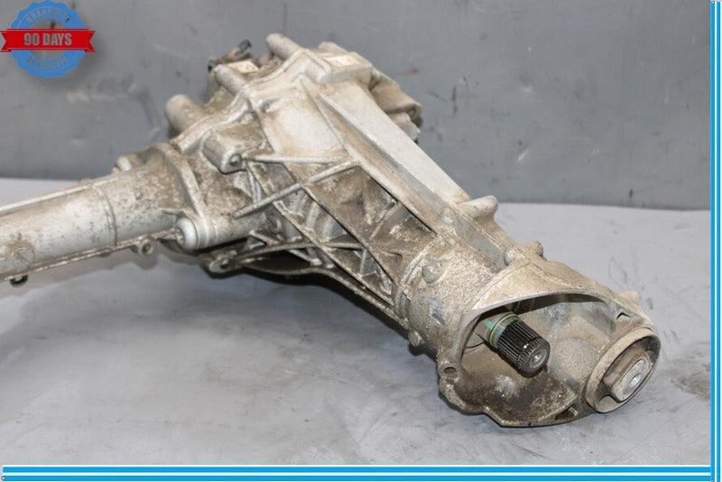 Load image into Gallery viewer, 11-14 Volkswagen VW Touareg Front Axle Differential Carrier Assy Oem