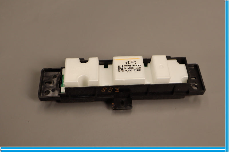 Load image into Gallery viewer, 11-17 Infiniti QX56 QX80 Rear Temperature HVAC AC Heater Control Oem