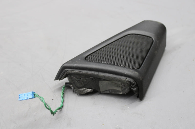 Load image into Gallery viewer, 11-16 BMW 528i 535i 550i Front Right Side Door Speaker Tweeter Corner Trim Oem