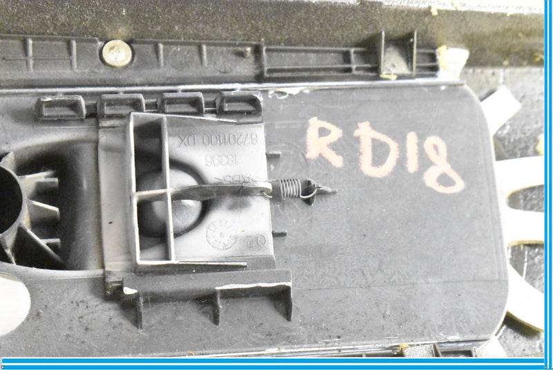 Load image into Gallery viewer, 03-12 Maserati Quattroporte M139 Front Right Upper B Pillar Trim Cover Oem