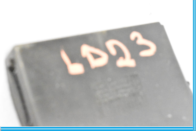 Load image into Gallery viewer, 03-11 Mercedes CLS550 E550 W219 Front Left Dynamic Seat Vacuum Valve Block Oem