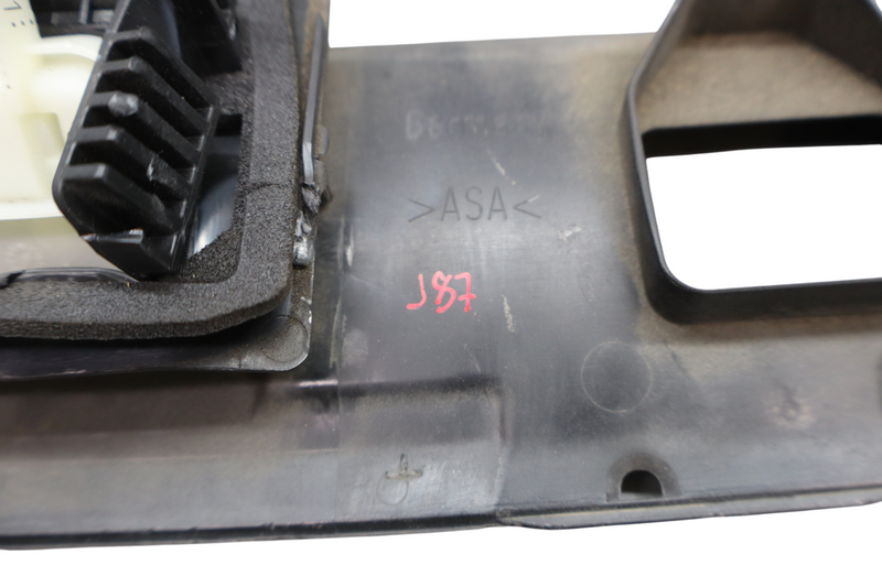 Load image into Gallery viewer, 12-14 Mercedes W218 CLS550 CLS500 CLS63 AMG Trunk Lid Tailgate Handle Trim Oem