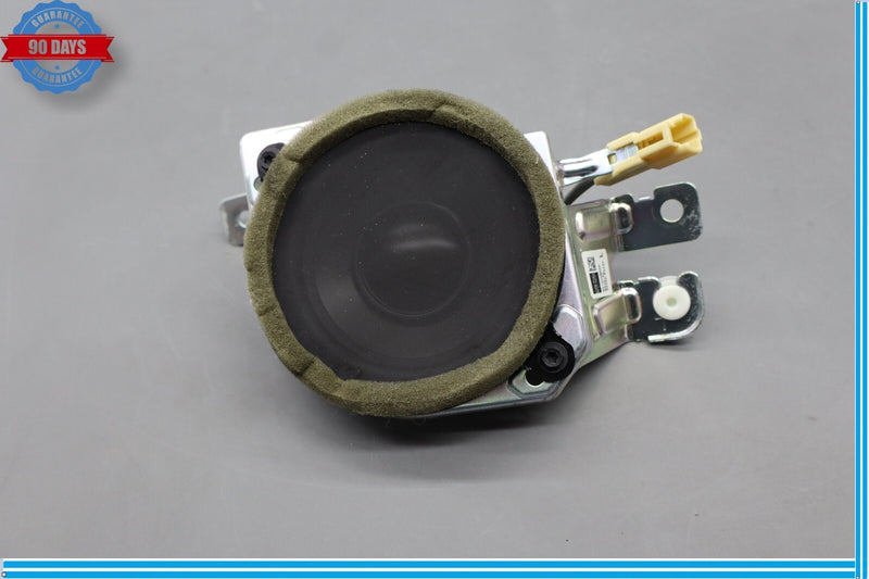 Load image into Gallery viewer, 07-17 Lexus LS460 LS460L Rear Left Driver Door Audio Speaker 86160-0WG50 Oem
