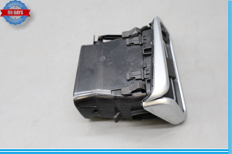 Load image into Gallery viewer, 14-17 Maserati Ghibli S Front Left Side Dash A/C AC Air Vent Trim Panel Oem