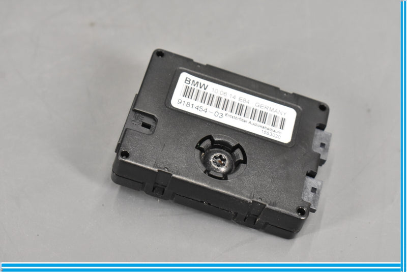 Load image into Gallery viewer, 12-15 BMW E84 X1 Antenna Radio Suppression Filter Module Oem