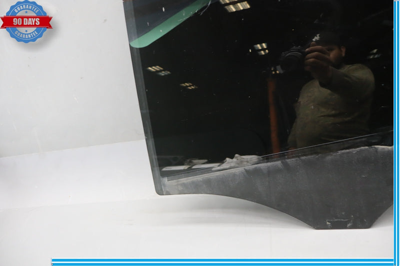 Load image into Gallery viewer, 13-19 Mercedes X166 GL450 GLS550 Rear Left Side Window Glass 1667352510 Oem