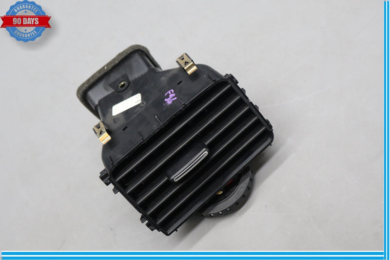 Load image into Gallery viewer, 11-14 Volkswagen VW Touareg Front Right Outer Side Dashboard Air Vent Oem