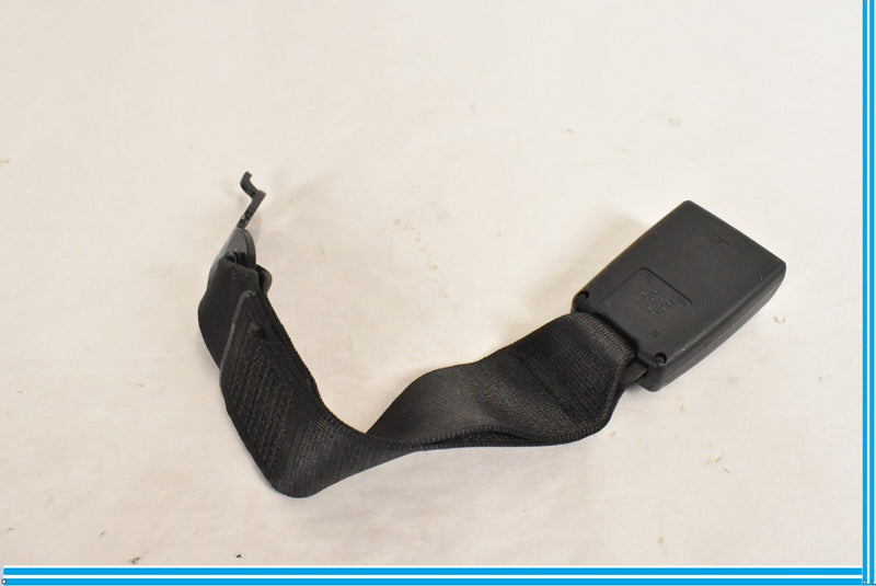 Load image into Gallery viewer, 2009 - 2015 BMW 740 740Li F01 REAR CENTER SEAT BELT SEATBELT BUCKLE OEM