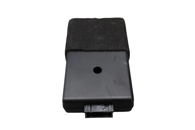 Load image into Gallery viewer, 05-13 Mercedes W209 CLK550 E350 S550 Ipod Interface Control Module B67824252 Oem