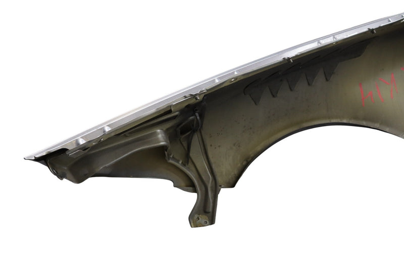 Load image into Gallery viewer, 03-13 Maserati Quattroporte M139 Right Passenger Side Fender Cover Assembly Oem